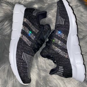 ❌SOLD❌Adidas Sneakers